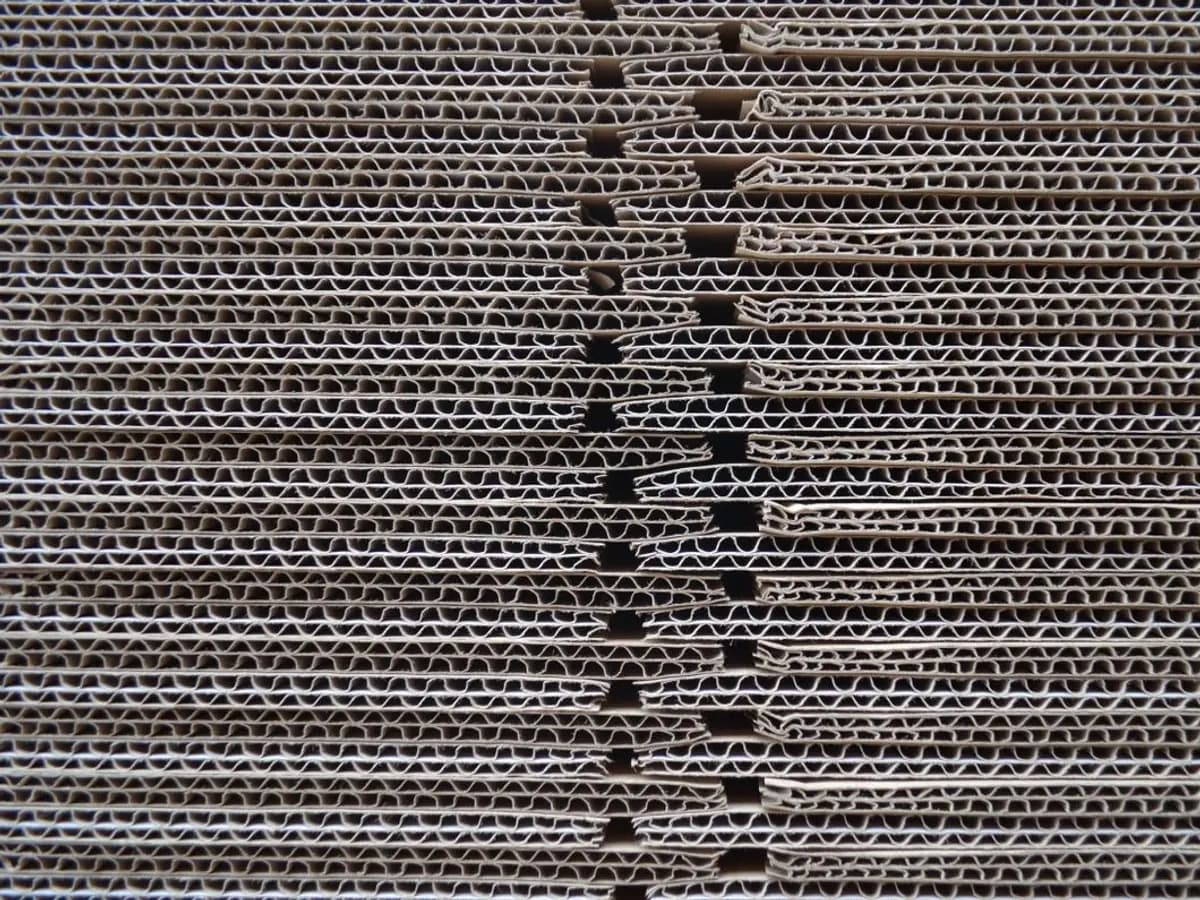 Stacked corrugated sheets showing flute profile